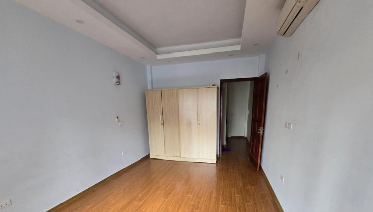Cho thuê nhà ngõ Hồ Tùng Mậu - Cầu Giấy, 35 m2 - 4 tầng, 3N, 13 Triệu - VP, KD, ở GĐ, nhóm